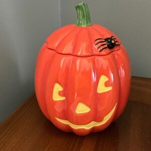 Hallmark Ceramic Jack-O’-lantern Pumpkin Dish With Lid